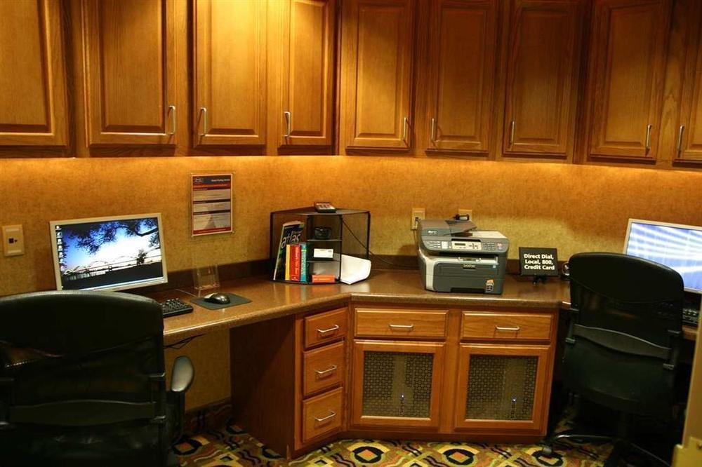 Hampton Inn & Suites Davenport Facilidades foto