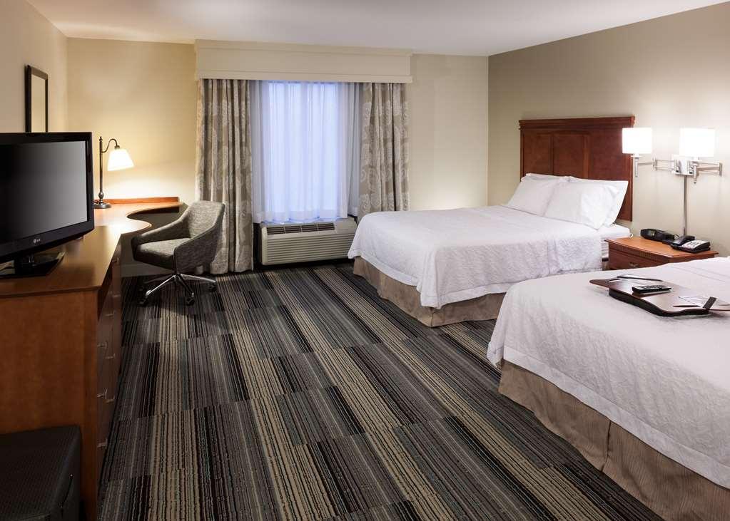 Hampton Inn & Suites Davenport Habitación foto