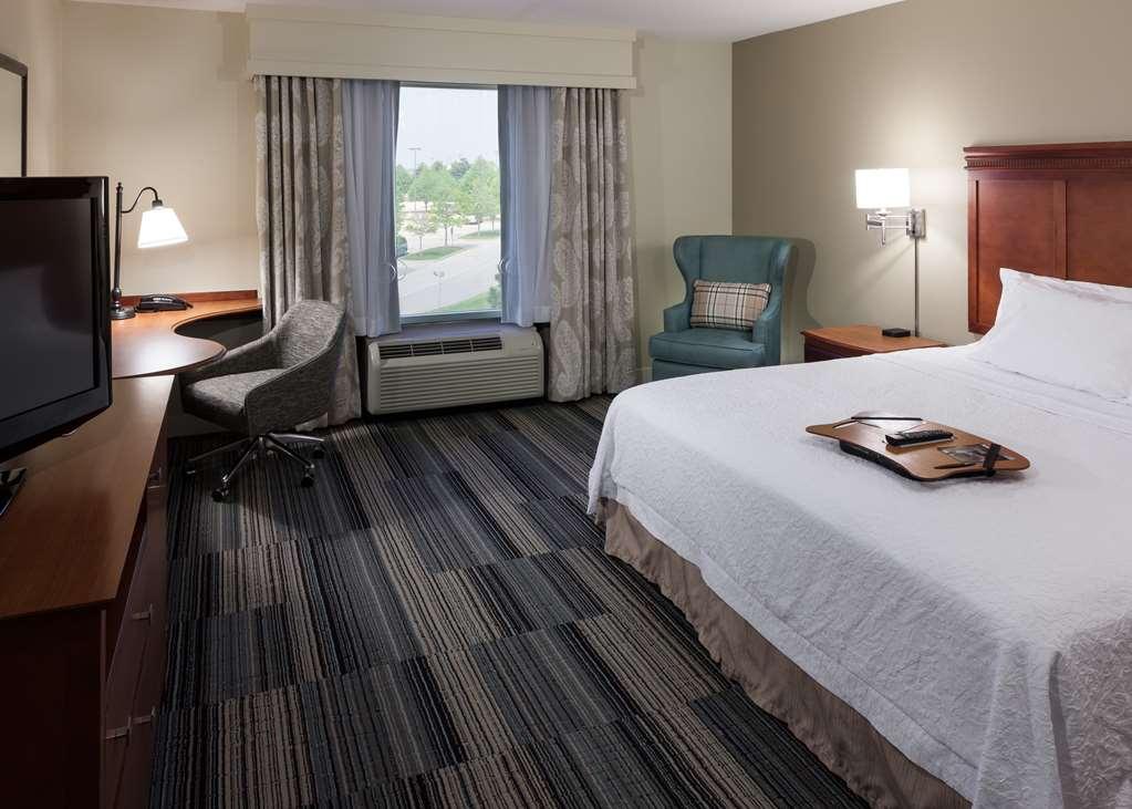 Hampton Inn & Suites Davenport Habitación foto
